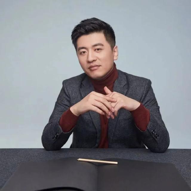  网传张雪峰身体状况引发讨论；其教育理念持续影响考生群体。 教育招生