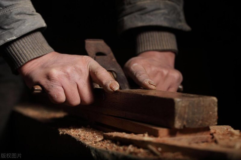  木匠地位之谜：揭秘传统工艺背后的核心规律 文化旅游