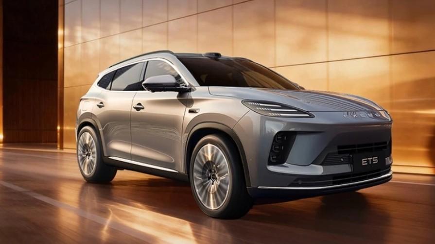  端到端量产卡位战：解码中尾部智驾玩家的结构性困境与技术破局路径 汽车科技